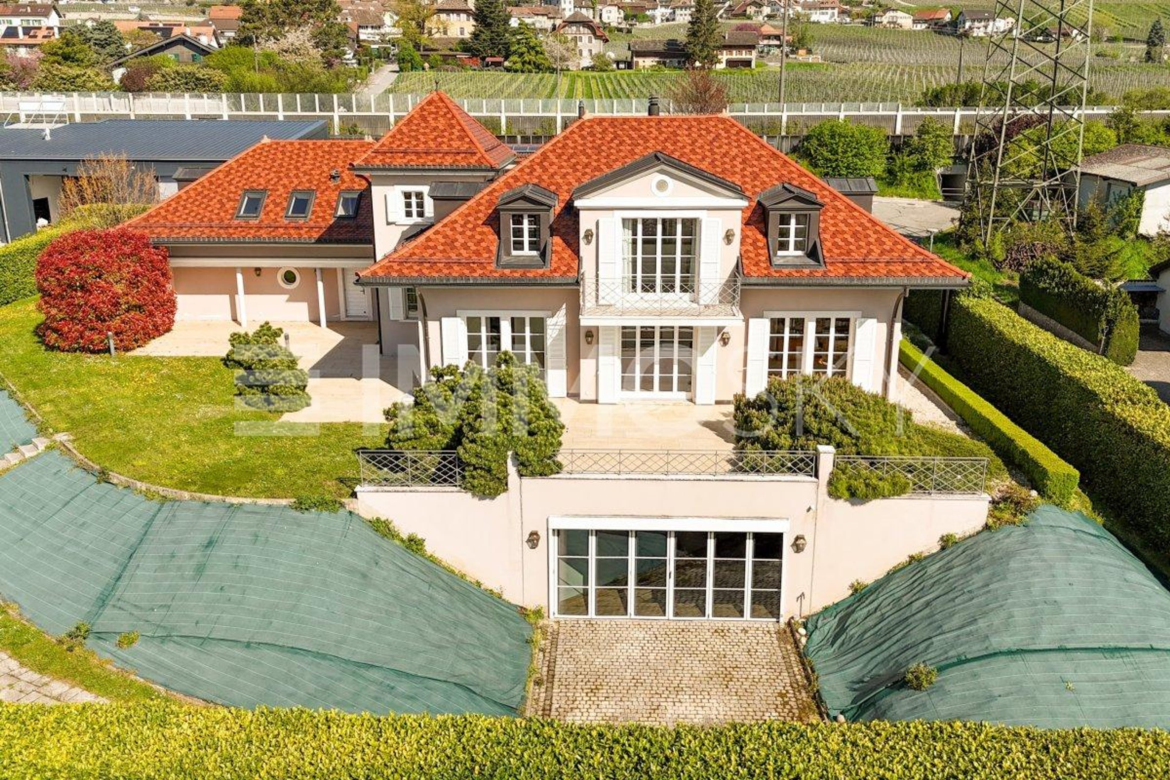 Au coeur de Mont-sur-Rolle : Maison d'exception - 4