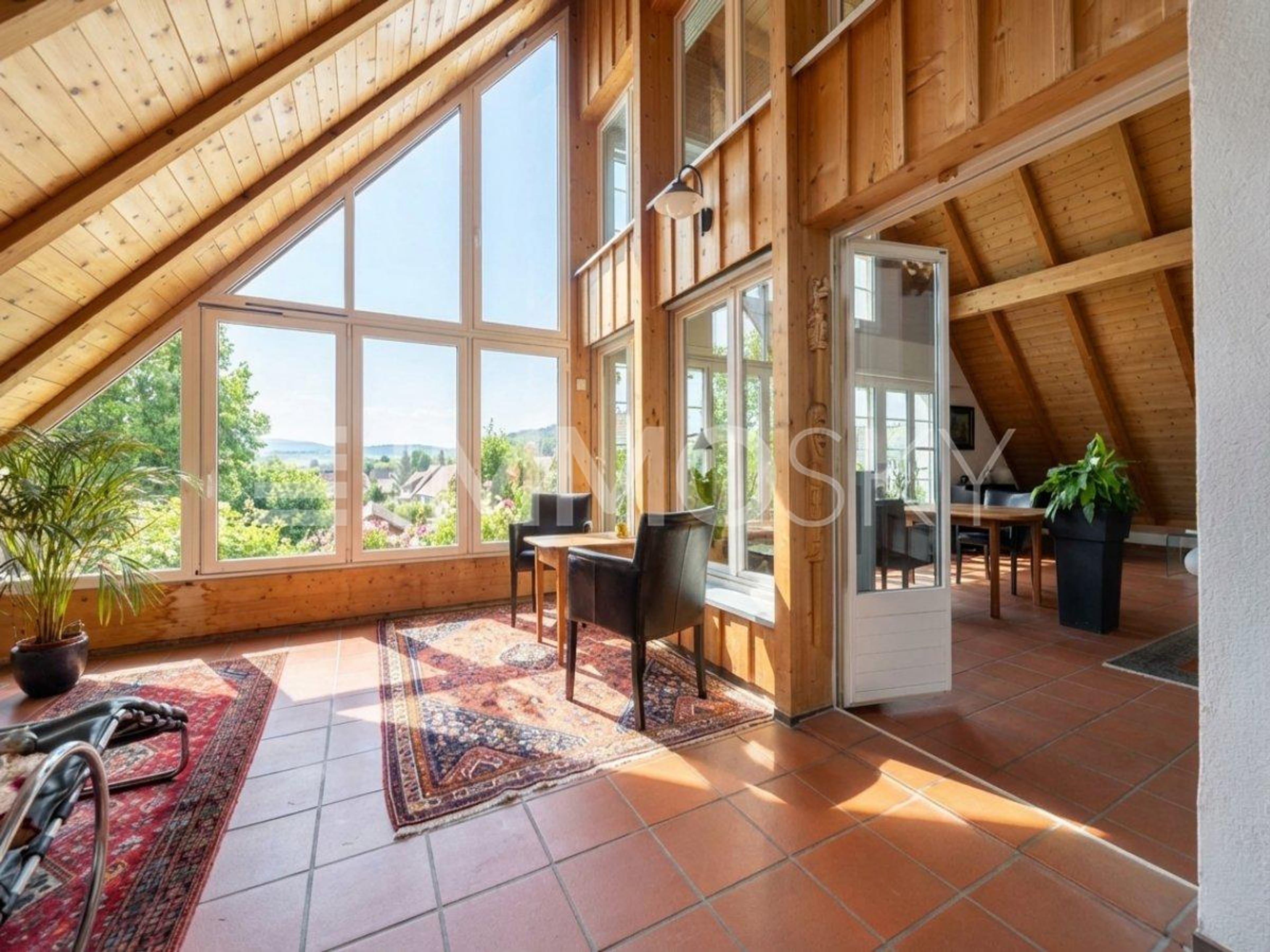 Exklusive Maisonette mit Platz für Homeoffice - Bild 2