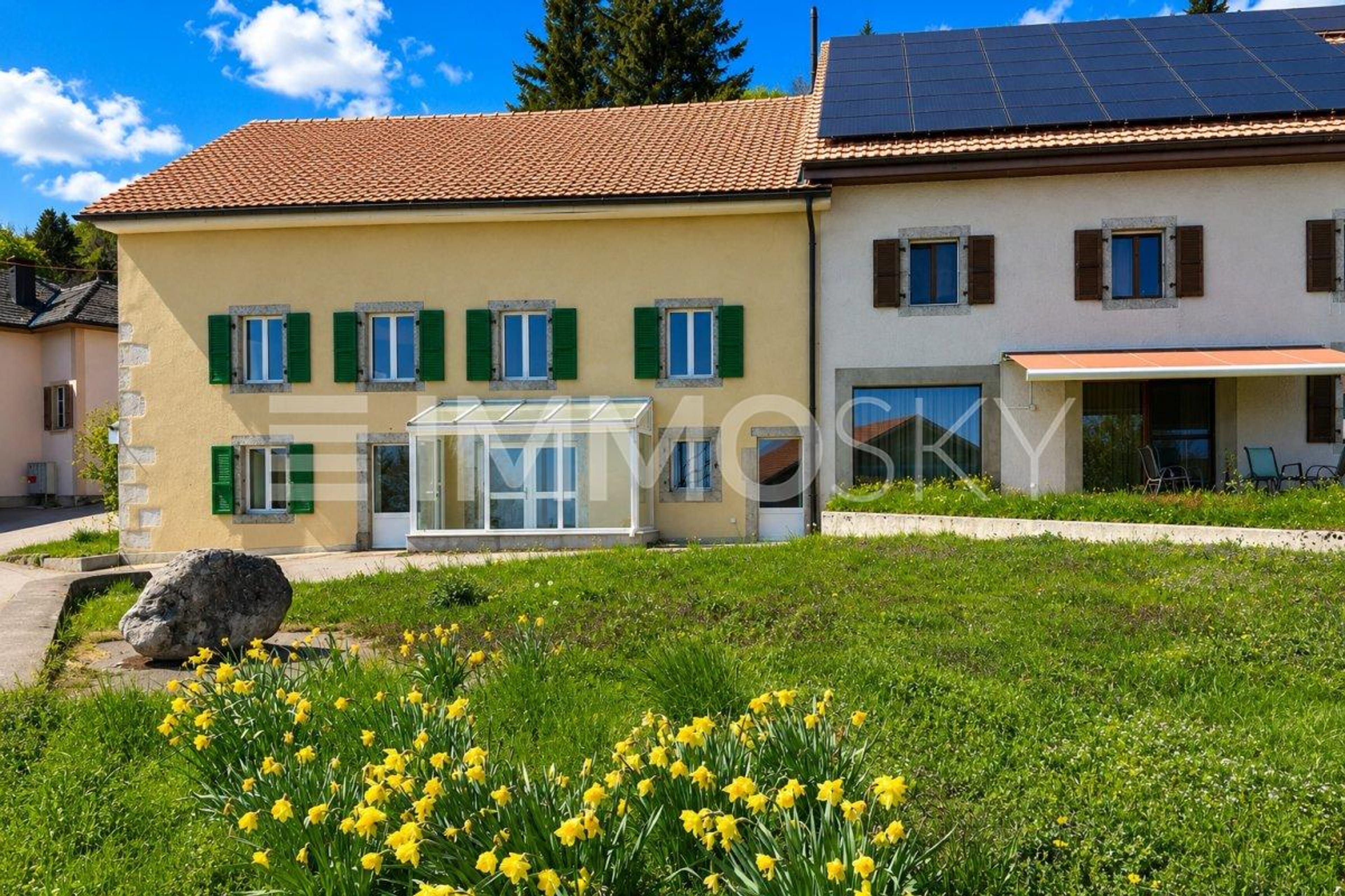 TROP TARD... DÉJÀ VENDU : Spacieuse maison à Mauborget - Bild 1