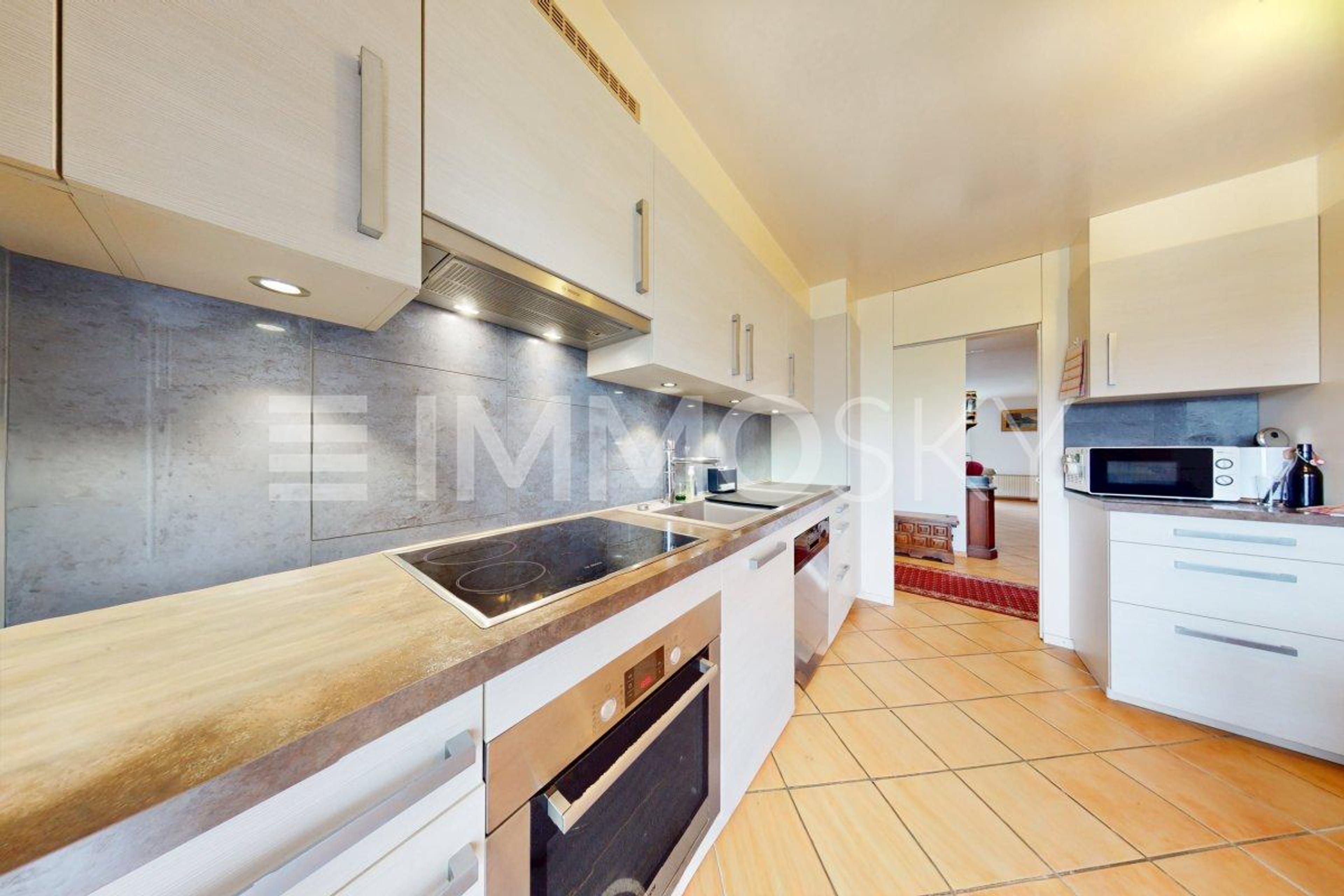 Spacieux appartement dans un quartier calme - Bild 3